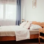 Jakov Lägenhet *